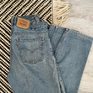 Levi Straight Leg Jean